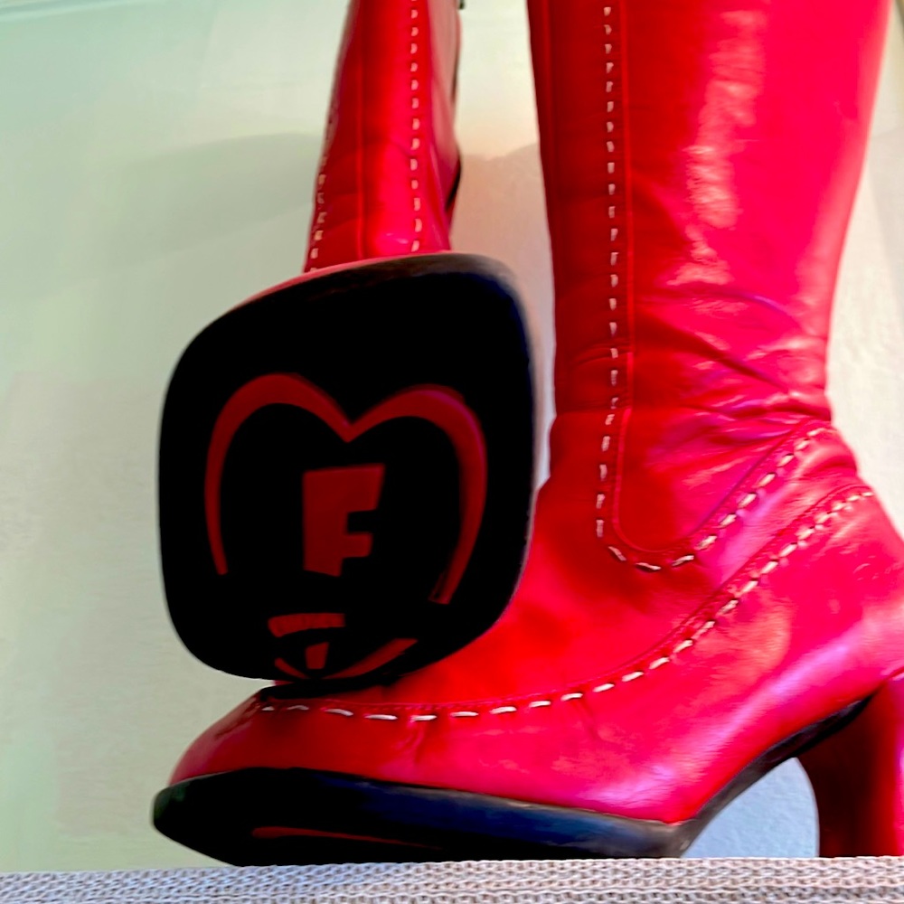 Holiday boots no one can deny!